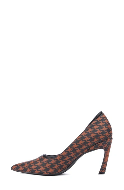 New York And Company Kailynn Stiletto Pump In Brown Houndstooth