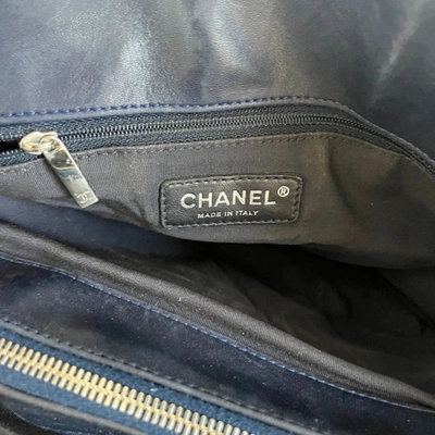 Pre-owned Chanel Navy Blue Cc Lipstick Tote Bag