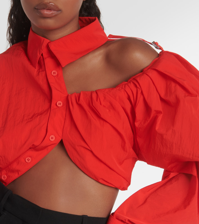 Jacquemus Asymmetric Cropped Shirt In Red