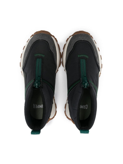 Camper Round-toe Zipped Boots In Black