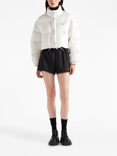 Prada Re-nylon Cropped Convertible Down Jacket In Weiss