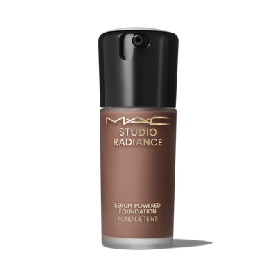 Shop Mac Cosmetics Uk Studio Radiance Serum-powered™ Dewy Foundation In Nw65