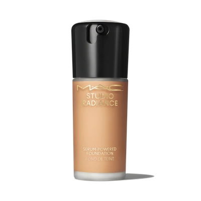 Shop Mac Cosmetics Uk Studio Radiance Serum-powered™ Dewy Foundation In Nw35