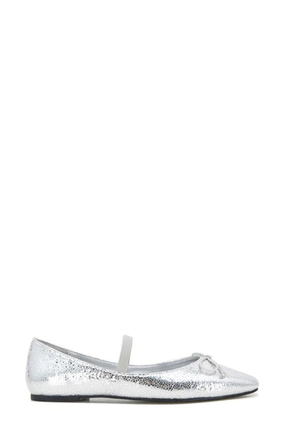 Kenneth Cole New York Myra Ballet Flat In Silver Metallic