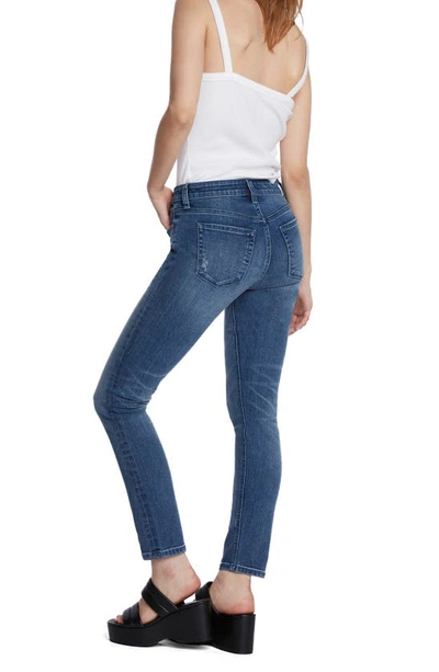 Hint Of Blu Vera Mid Rise Skinny Jeans In Spin Blue