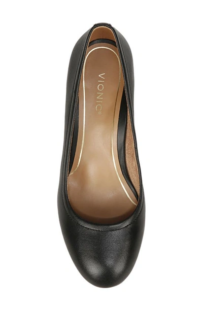 Vionic Carmel Pump In Black