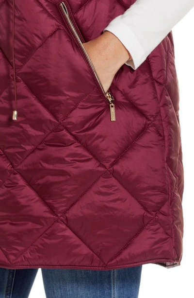 Gallery Diamond Quilted Puffer Vest In Burgundy