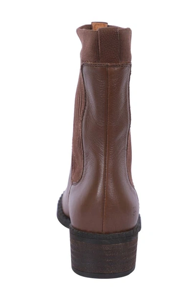 Gentle Souls By Kenneth Cole Bernadette Chelsea Boot In Chocolate Leather