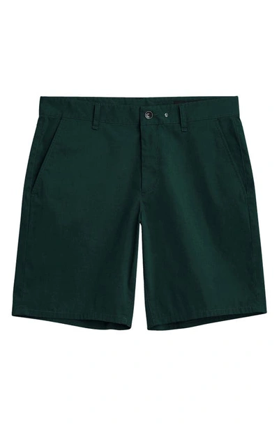 Shop Rag & Bone Perry Paperweight Cotton Blend Chino Shorts In Forest