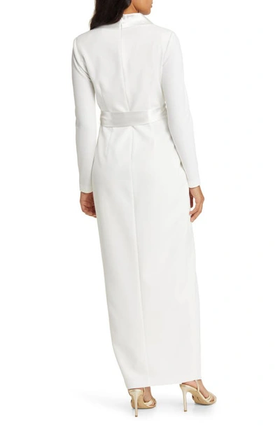 ELIZA J ELIZA J LONG SLEEVE TUXEDO GOWN 