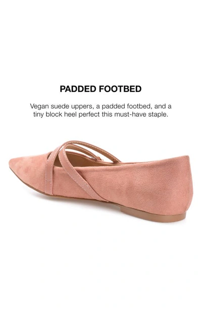 Journee Collection Womens Patricia Slip On Pointed Toe Ballet Flats In Blush