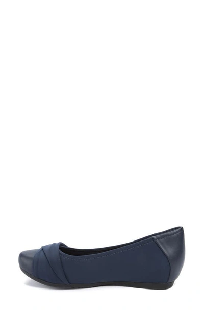 Baretraps Mitsy Womens Faux Leather Twist Front Ballet Flats In Navy