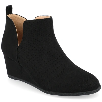 Journee Collection Mylee Bootie In Black