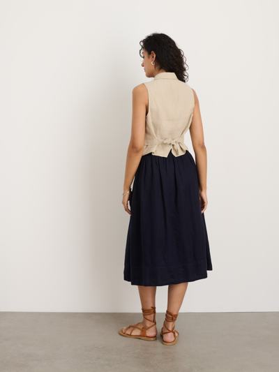 Shop Alex Mill Maddie Skirt In Linen In Dark Navy