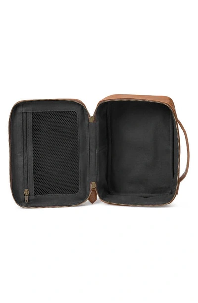 Johnston & Murphy Rhodes Leather Dopp Kit In Tan Full Grain
