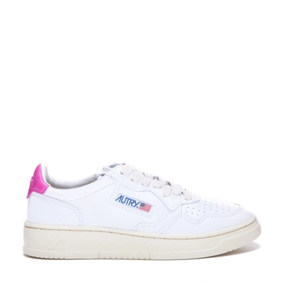 Shop Autry White And Bubble Pink Leather 01 Low Sneakers In Wht/bubble