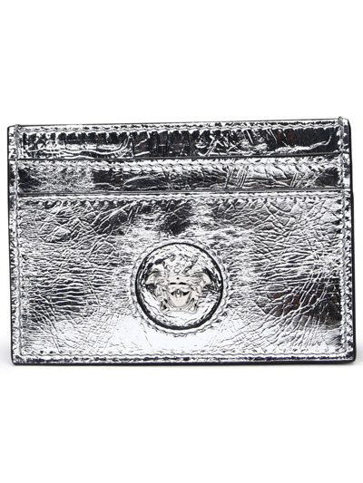 Shop Versace La Medusa Cardholder In Silver Laminated Leather