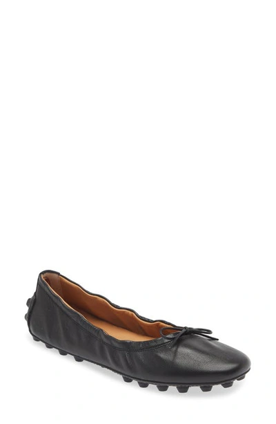 Shop Tod's Bubble Bow Ballet Flat In Black