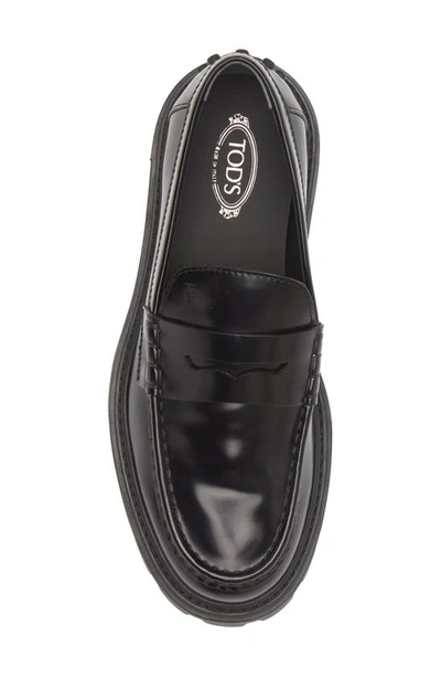 Tod's Lug Sole Penny Loafer In Black