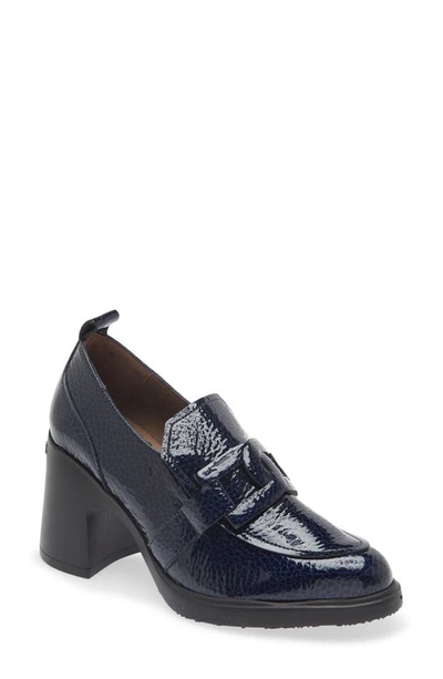 Shop Wonders Loafer Pump In Navy Patent Leather