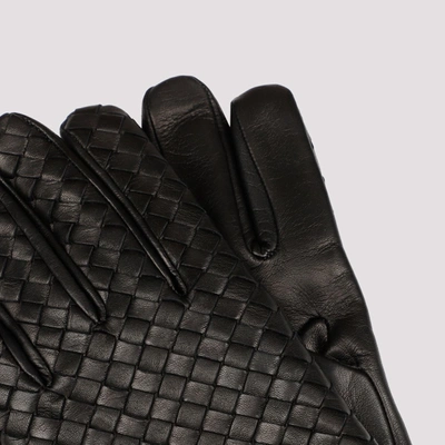 Shop Bottega Veneta Intrecciato Gloves In Black