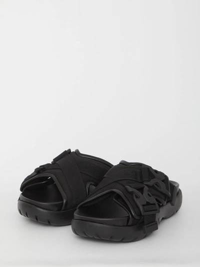 Bottega Veneta Luxurious Leather And Raffia Slides For Effortless Sophistication In Black