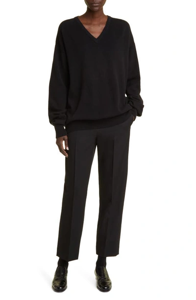 Shop The Row Derignon Cashmere V-neck Sweater In Black