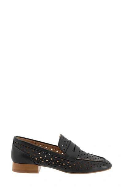 Shop Bueno Lima Penny Loafer In Black