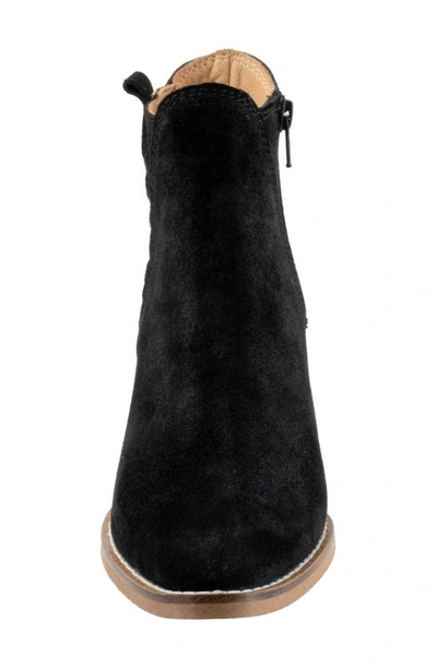 Bueno Veronika Womens Cut-out Suede Ankle Boots In Black