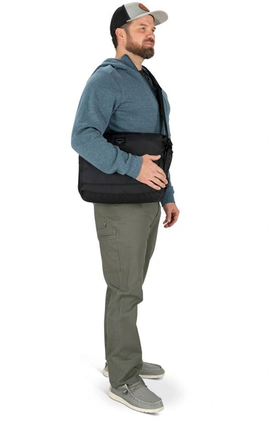 Osprey Aoede Messenger Bag In Black