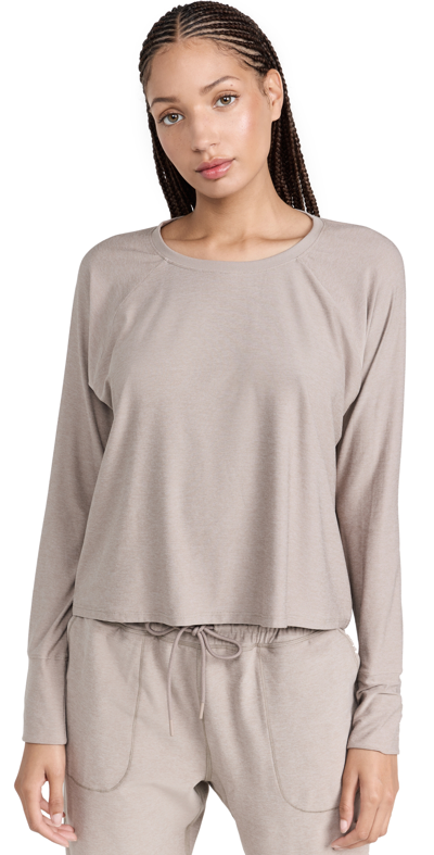 Shop Beyond Yoga Featherweight Daydreamer Pullover Birch Heather