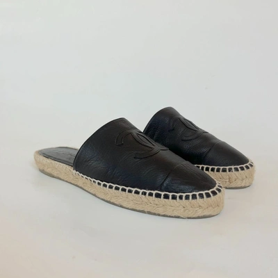 Pre-owned Chanel Black Leather Mule Espadrille Flats , 37