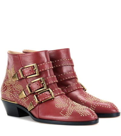 Shop Chloé Susanna Studded Leather Ankle Boots In Cherry Syrup