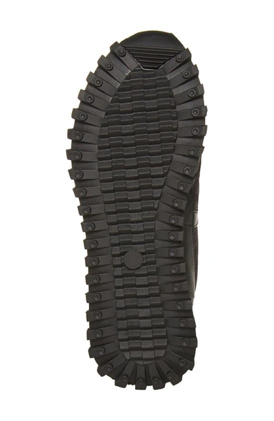 Blondo Lois Retro Waterproof Running Sneaker In Black Multi
