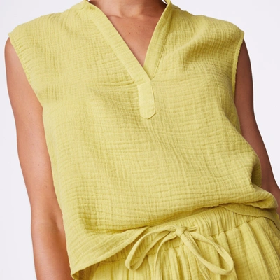 Monrow Gauze Sleeveless Top In Avocado