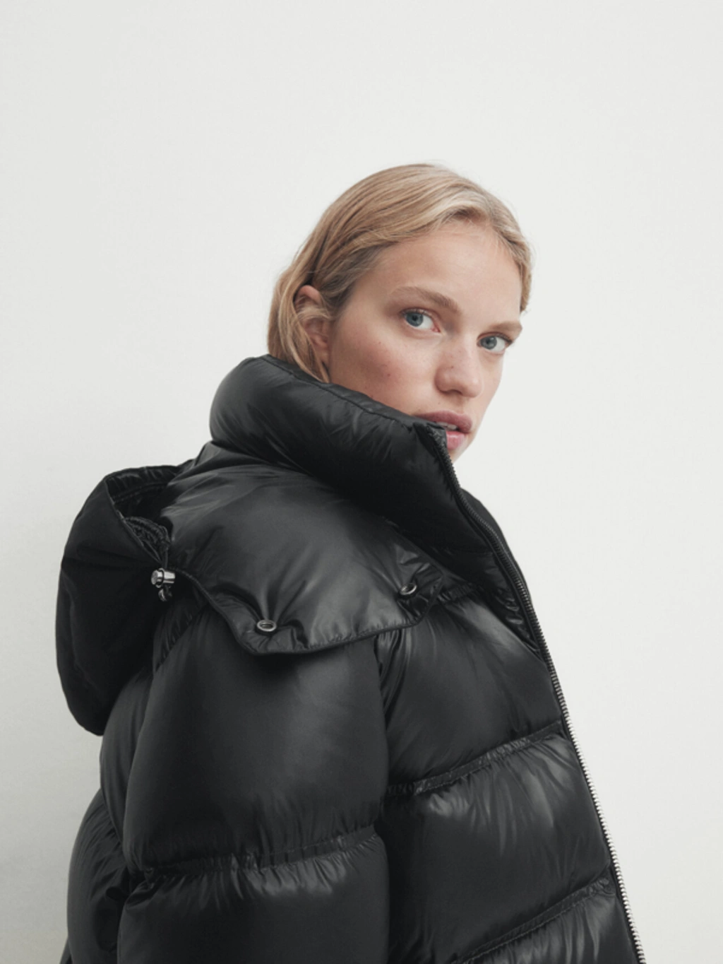 ★ Massimo Dutti★ High-neck high-tech padded jacket 067845 $_57.JPG?set_id=880000500F