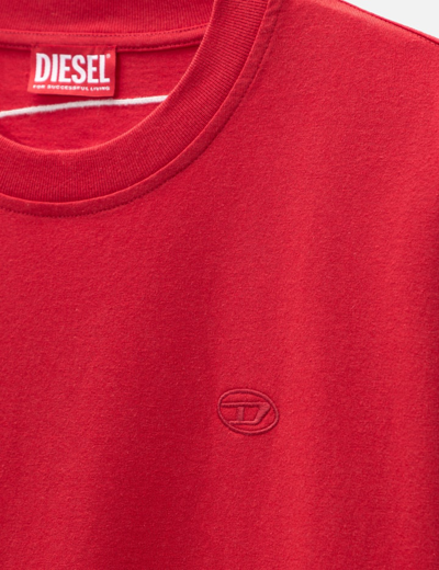 Shop Diesel T-boggy-megoval-d T-shirt In Red