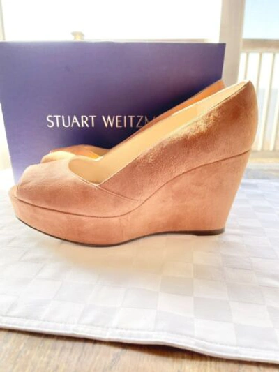 Pre-owned Stuart Weitzman Tori Ballet Suede Platform Peep-toe Wedge Heels 8.5m Bnib $425 In Pink