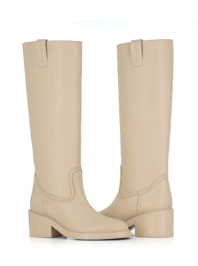 Shop Chloé Boot Mallo In Beige