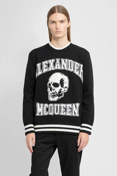 Shop Alexander Mcqueen Man Black&white Knitwear