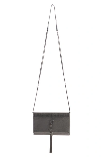 Shop Saint Laurent Cassandre Kate Tassel Metallic Leather Wallet On A Chain In Silver Coal/ Nero