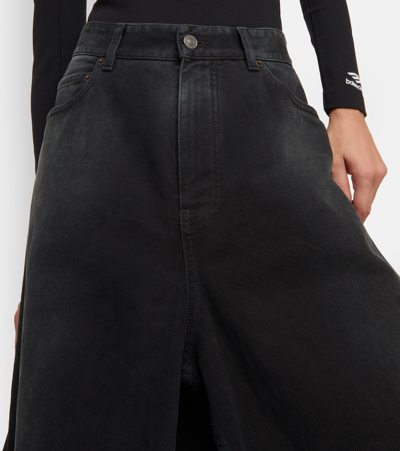 Shop Balenciaga Mid-rise Wed-leg Jeans In Black