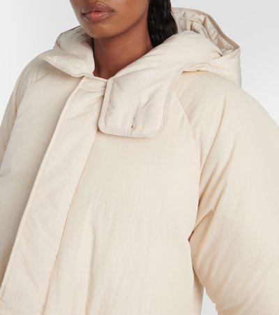 Shop Jacquemus La Doudoune Capullo Puffer Jacket In White