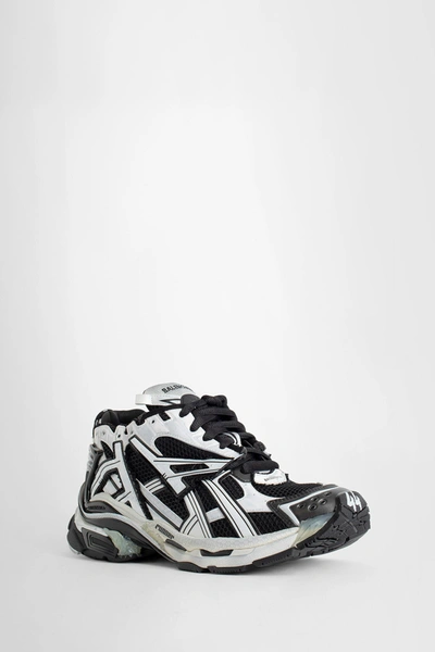 Shop Balenciaga Man Black&white Sneakers