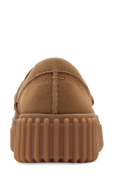 Clarks Torhill Platform Penny Loafer In Light Tan Suede