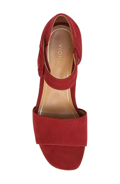 Vionic Chardonnay Block Heel Sandal In Syrah Red