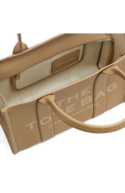 Marc Jacobs Women's Tote The Large Logo In Camel
