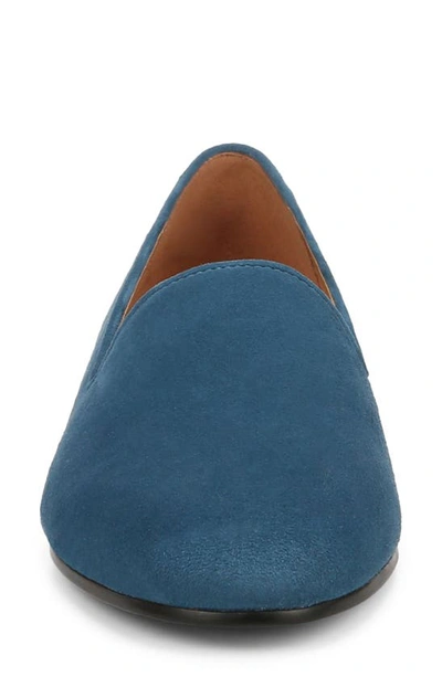 Vionic Willa Ii Loafer In Dark Teal