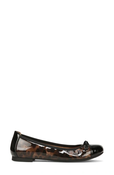 Vionic Amorie Cap Toe Ballet Flat In Black Leopard