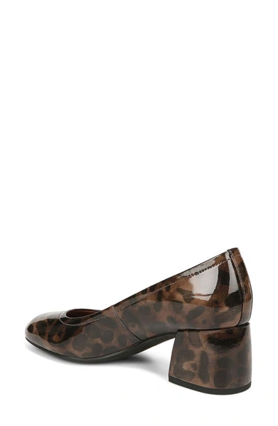 Vionic Carmel Pump In Black Leopard